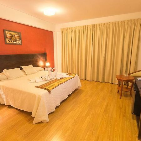 Hotel Las Maras Puerto Madryn Esterno foto
