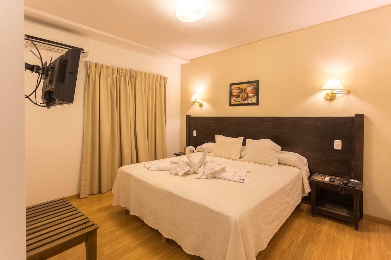 Hotel Las Maras Puerto Madryn Esterno foto